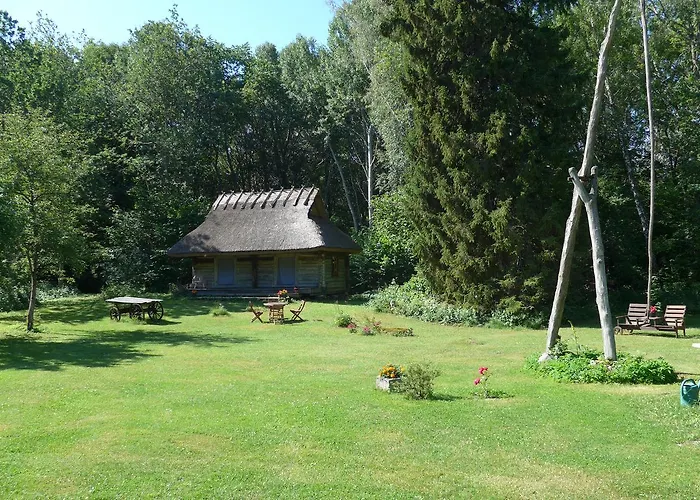 Pensjonat Kotka Farm Saarekula